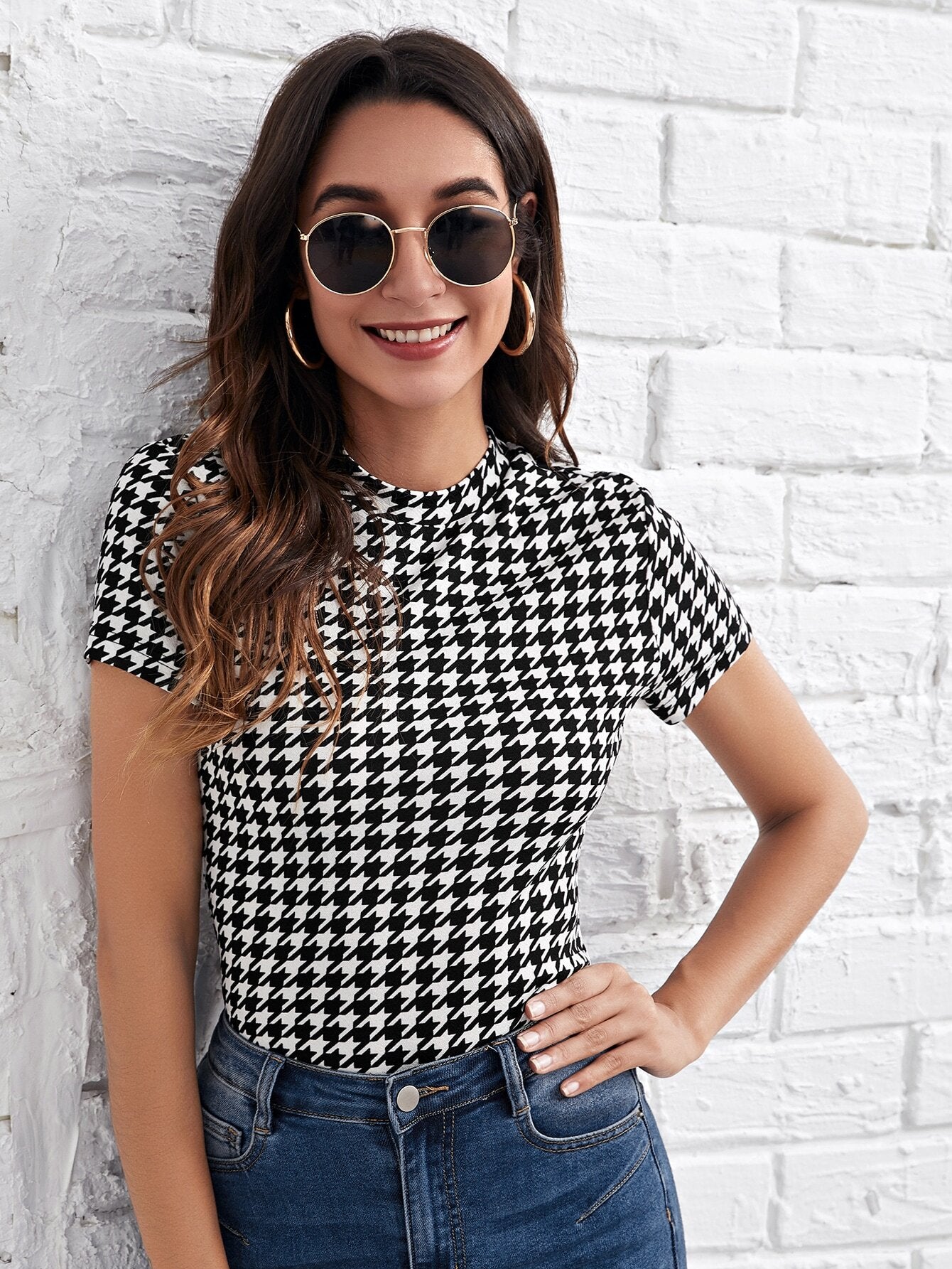 Clasi Houndstooth Print Short Sleeve Knit T-Shirt shein