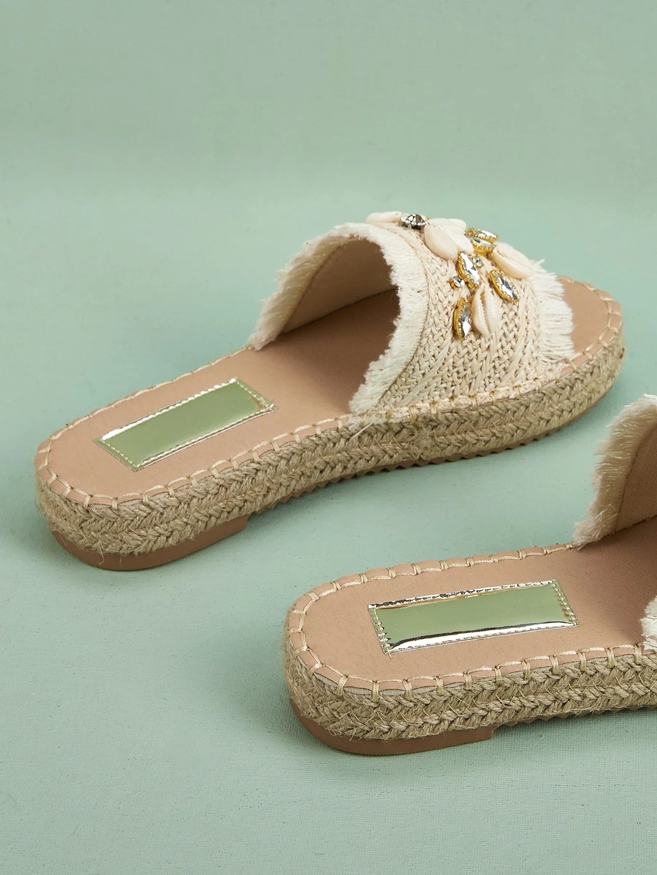 Women's Comfortable Shell Tassel Strap Flat Slip-On Sandals shein