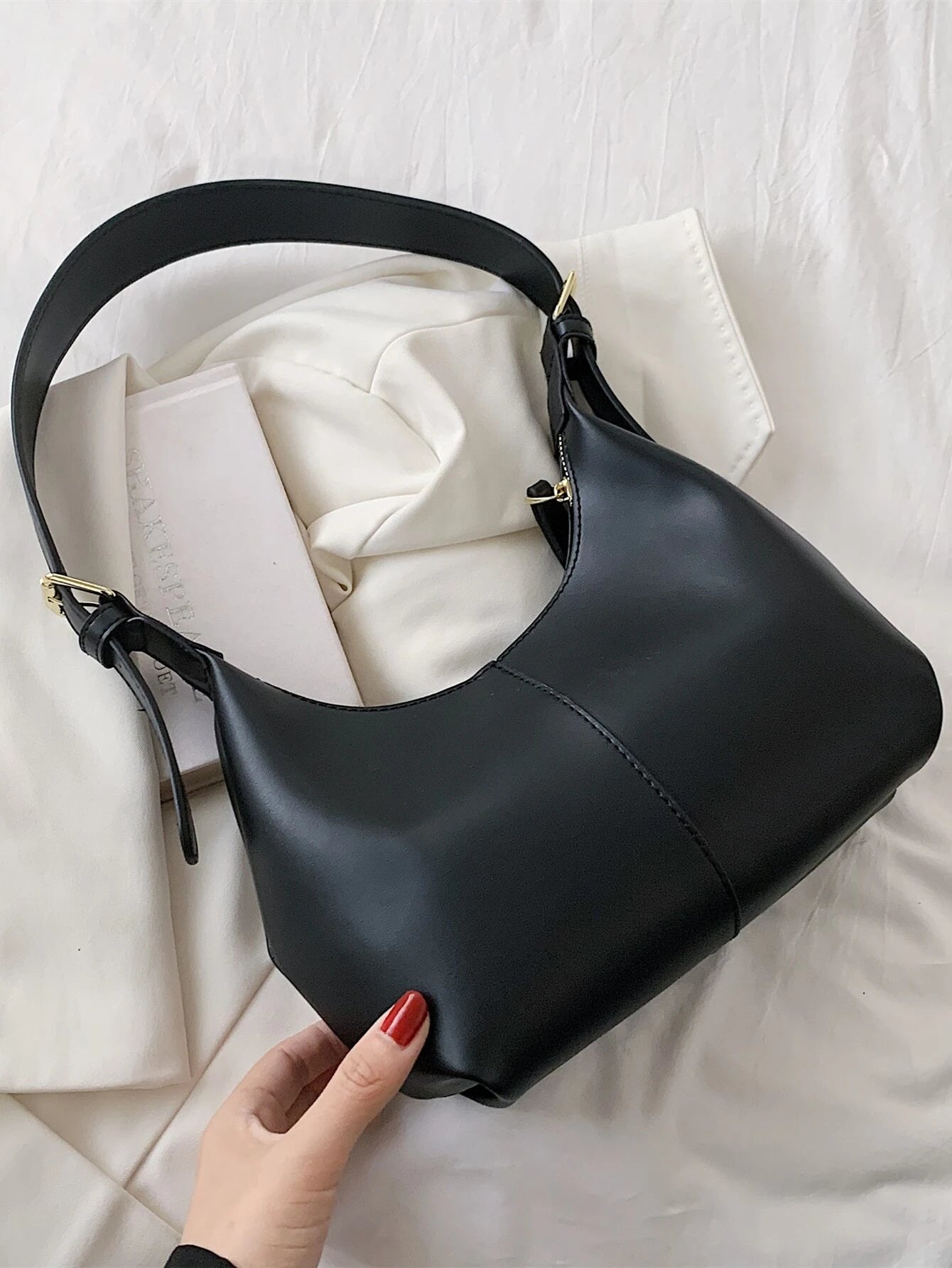 Women Underarm Crossbody Bag shein