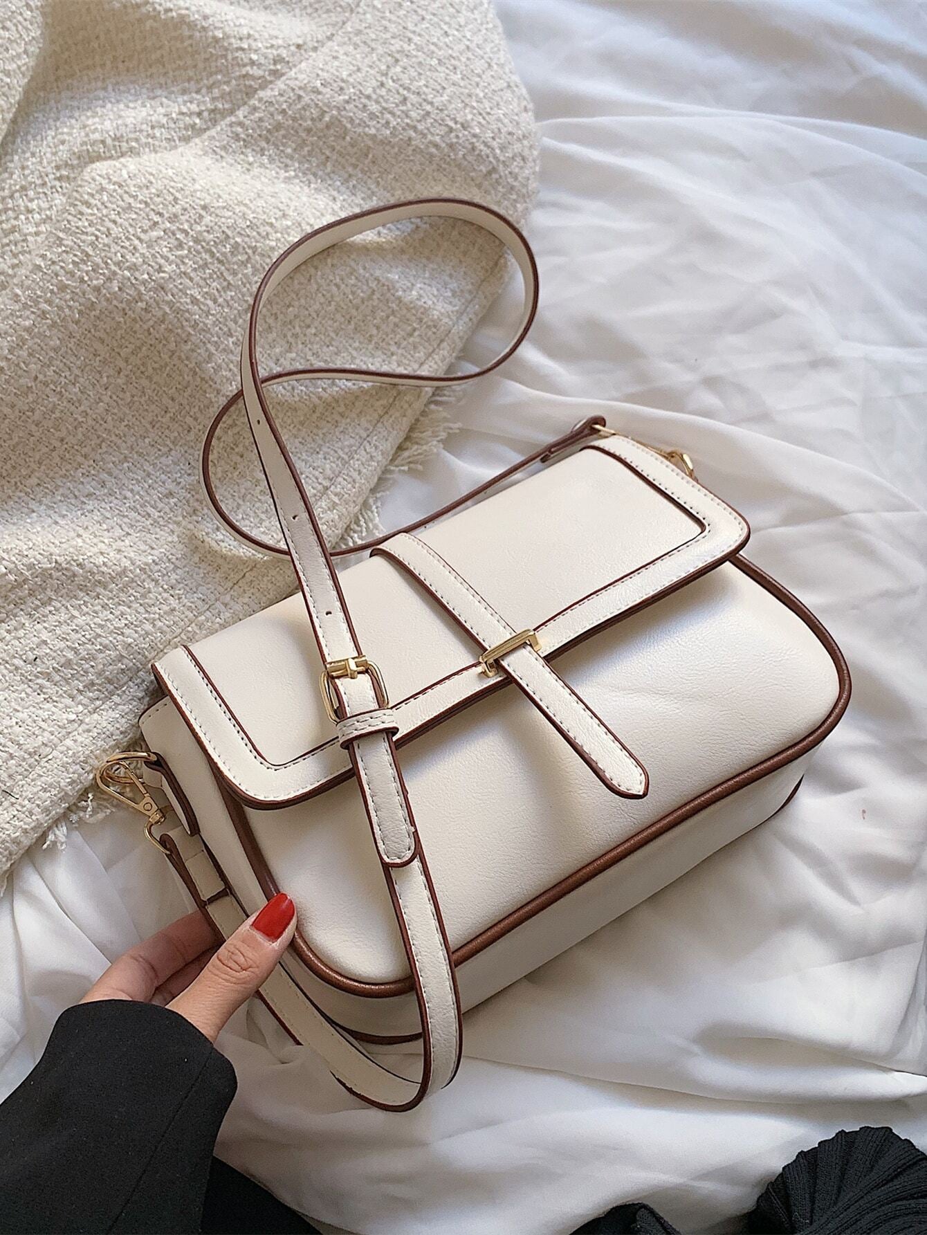 Lightweight,Business Casual Vintage Design Flap Square Bag shein