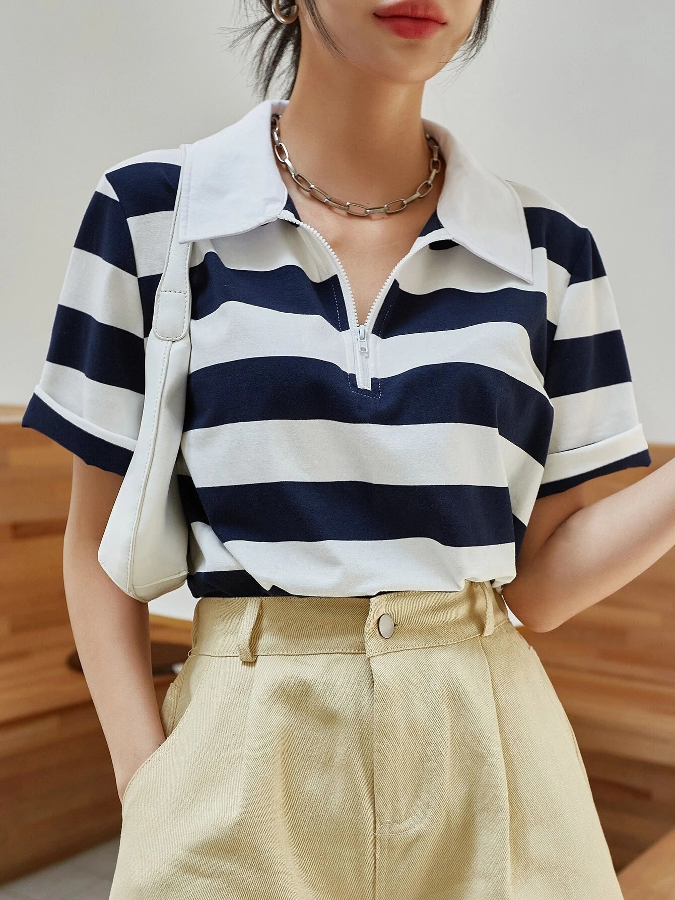 DAZY Striped Print Half Zip Tee shein