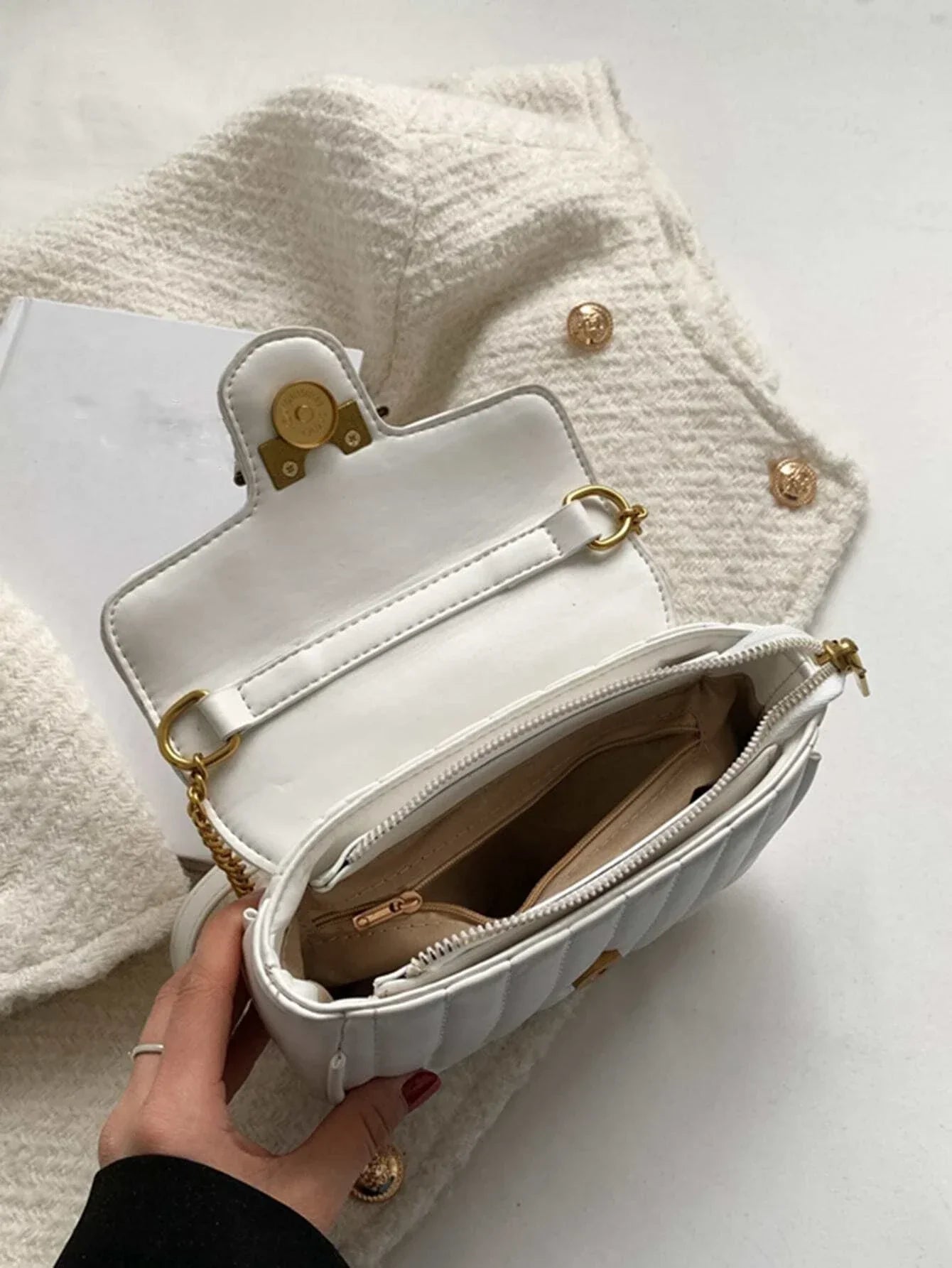 Lightweight,Business Casual Mini Quilted Flap Chain Square Bag shein