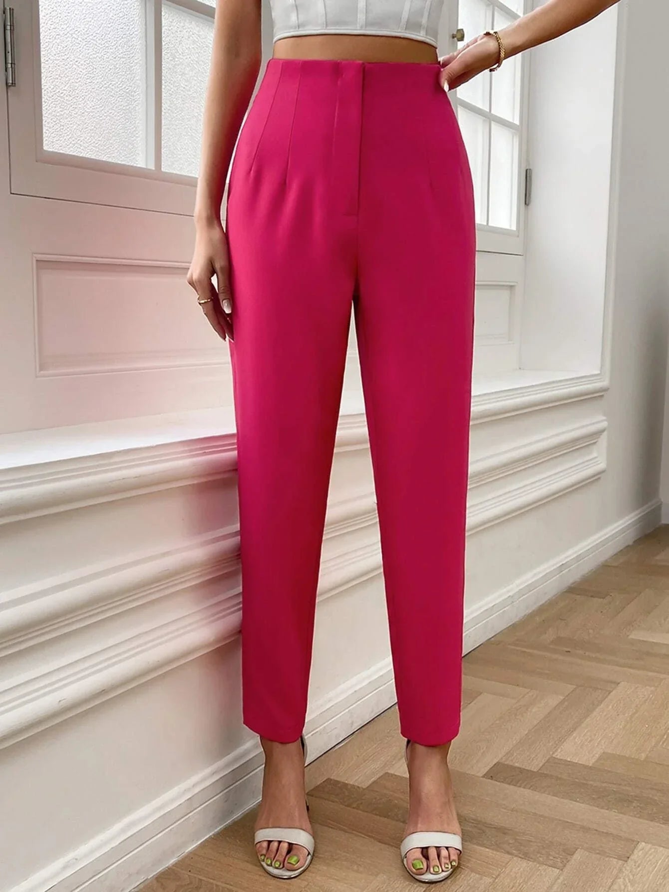 Essnce Plicated Detail Carrot Pants shein