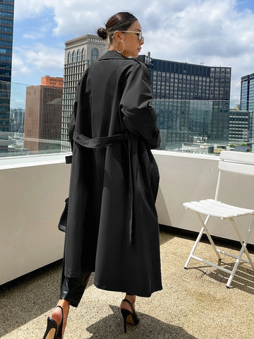 DAZY Raglan Sleeve Epaulettes Design Belted Trench Coat shein