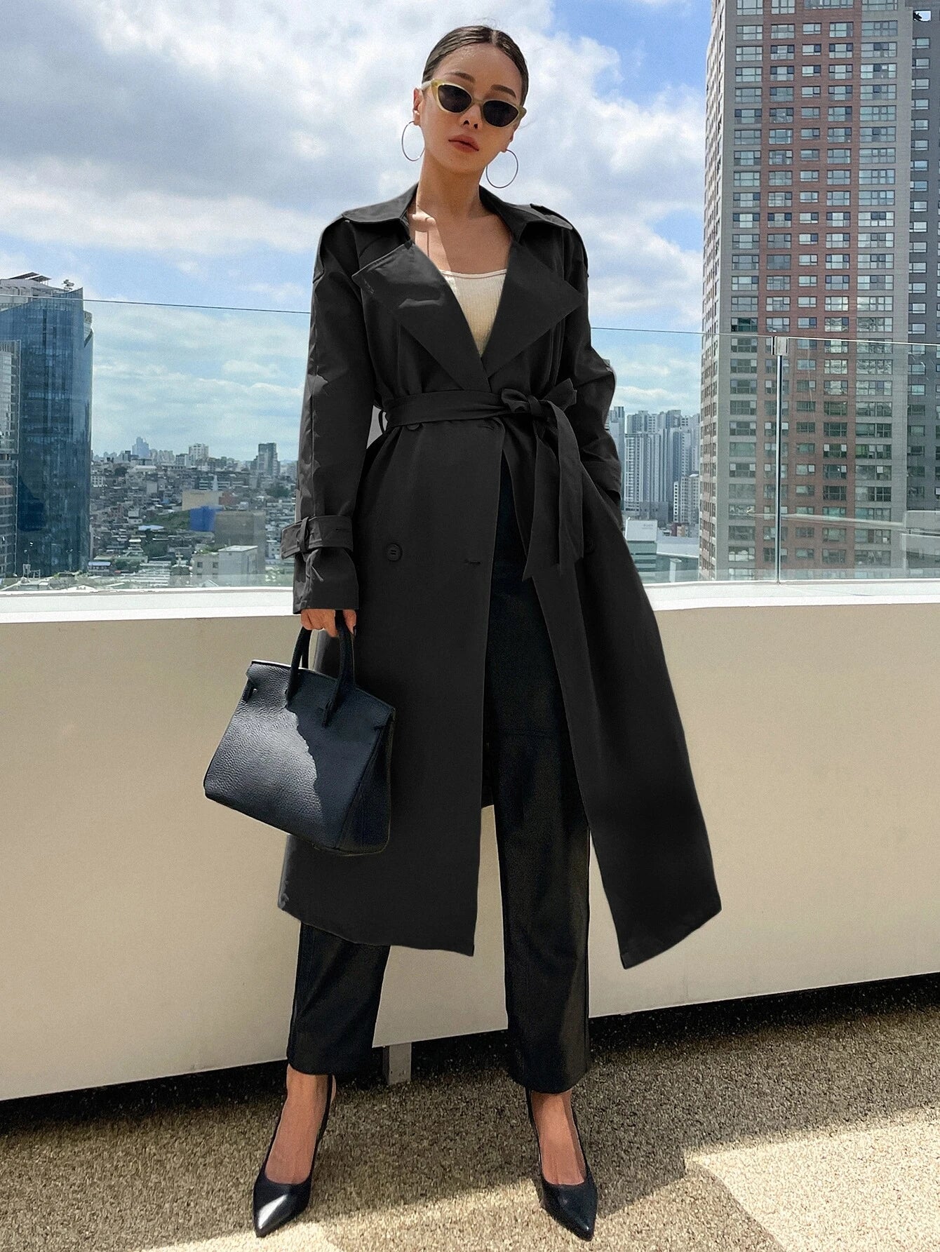 DAZY Raglan Sleeve Epaulettes Design Belted Trench Coat shein