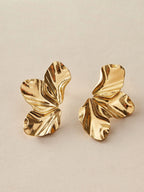 Belle Flower Stud Earrings shein