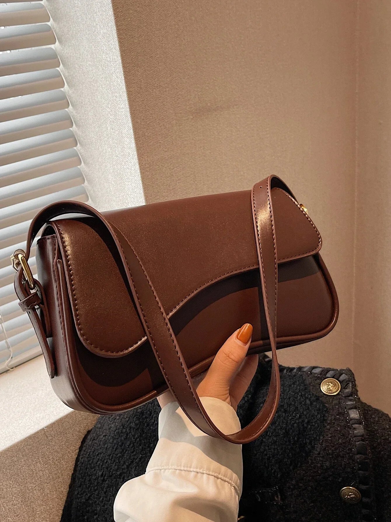 Dopamine Fashionable Women Crossbody Bag shein