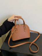 Fashionable Geometric Pattern Color-Blocking Elegant Clamshell Handbag shein