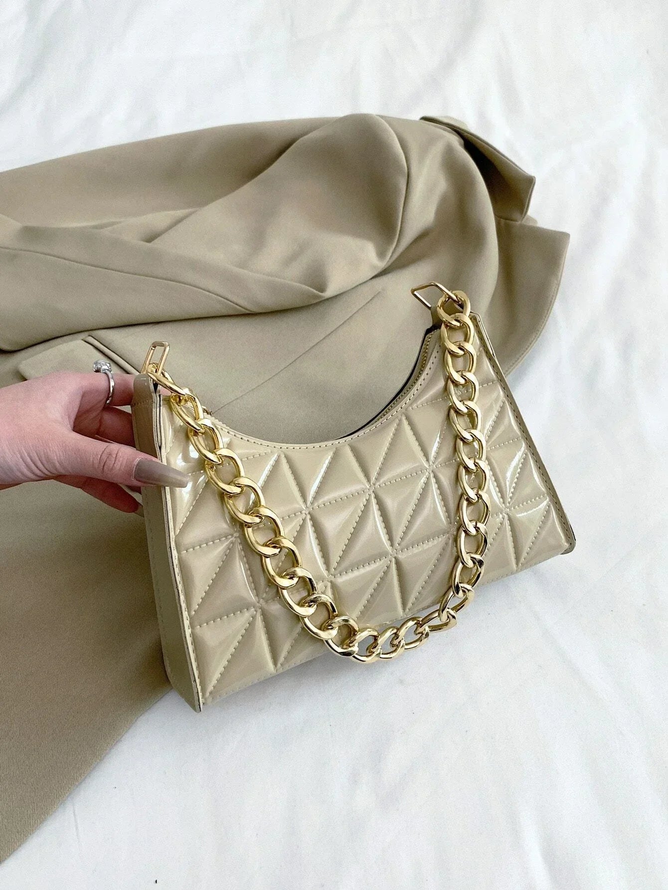 Quilted Detail Chain Bag shein