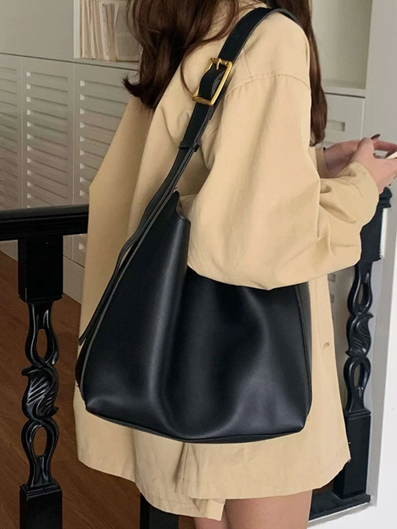 Slouchy Style Cylinder Bag Vintage Shoulder Crossbody Bag shein