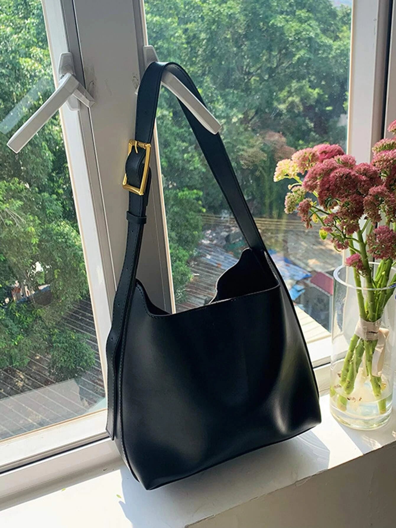 Slouchy Style Cylinder Bag Vintage Shoulder Crossbody Bag shein
