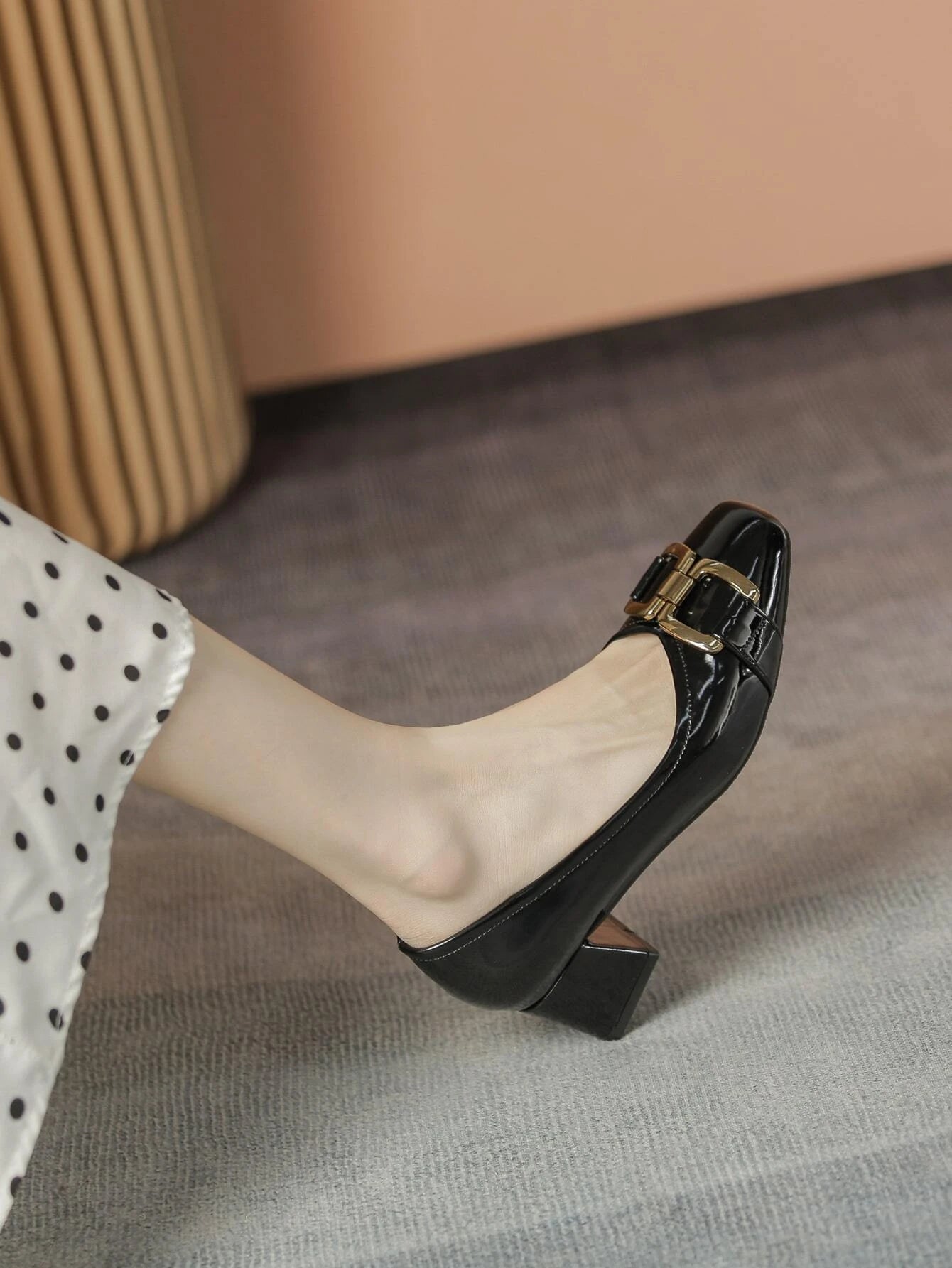 Chain Decor Square Toe Chunky Heeled Court Pumps, Black Elegant Pure Metallic Color High Heeled Shoes shein
