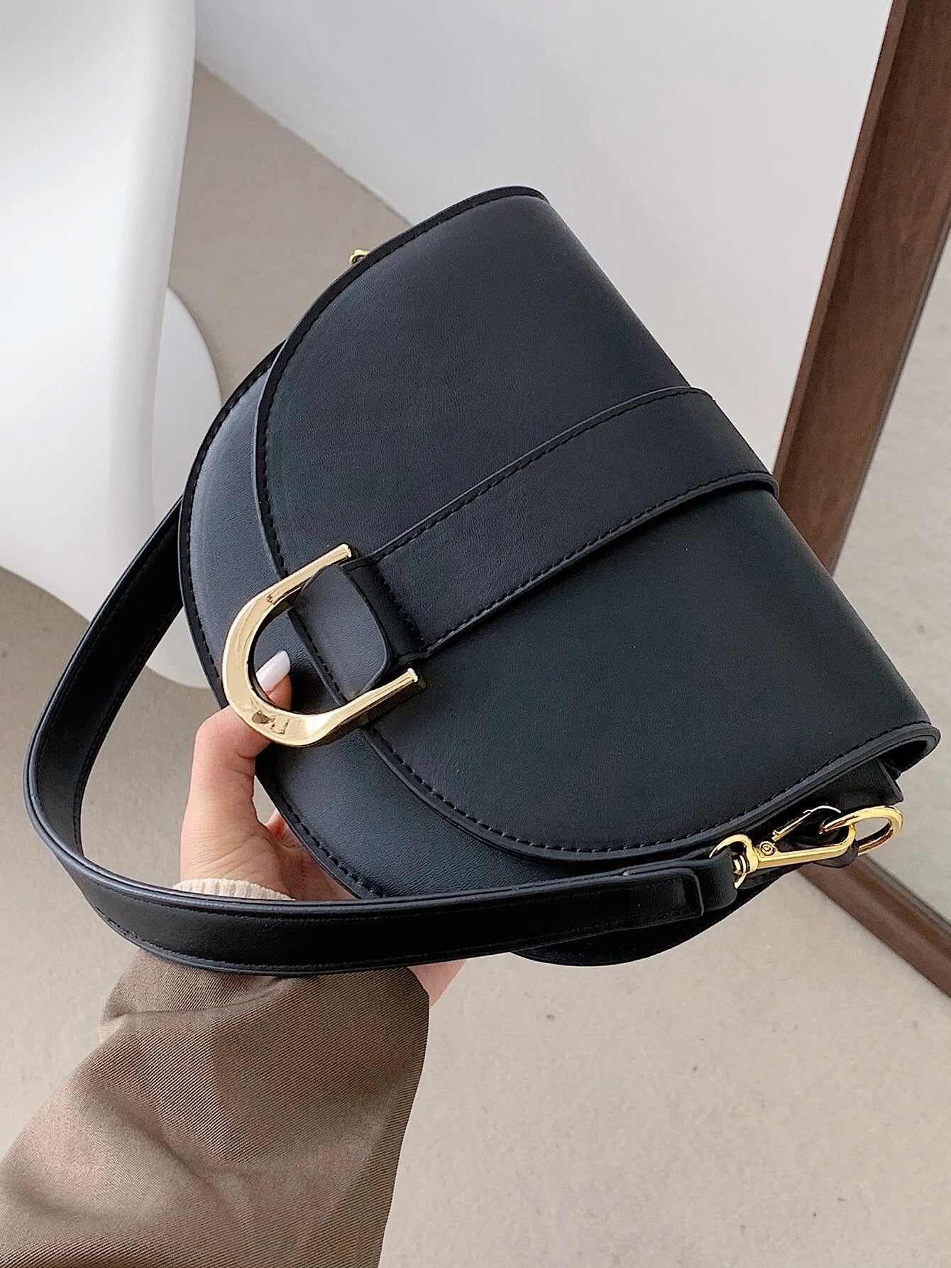 Professional Women's Small Shoulder Bag shein