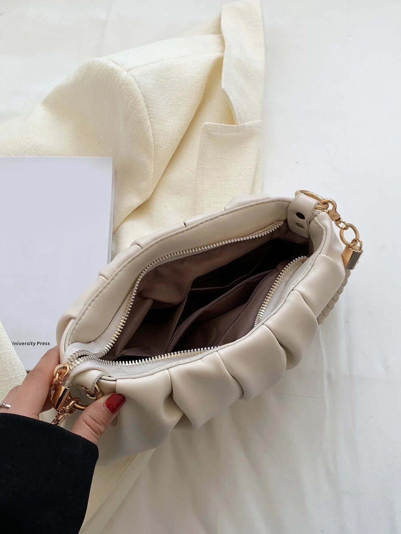 Fashion Pleated Pu Leather Shoulder Bag shein
