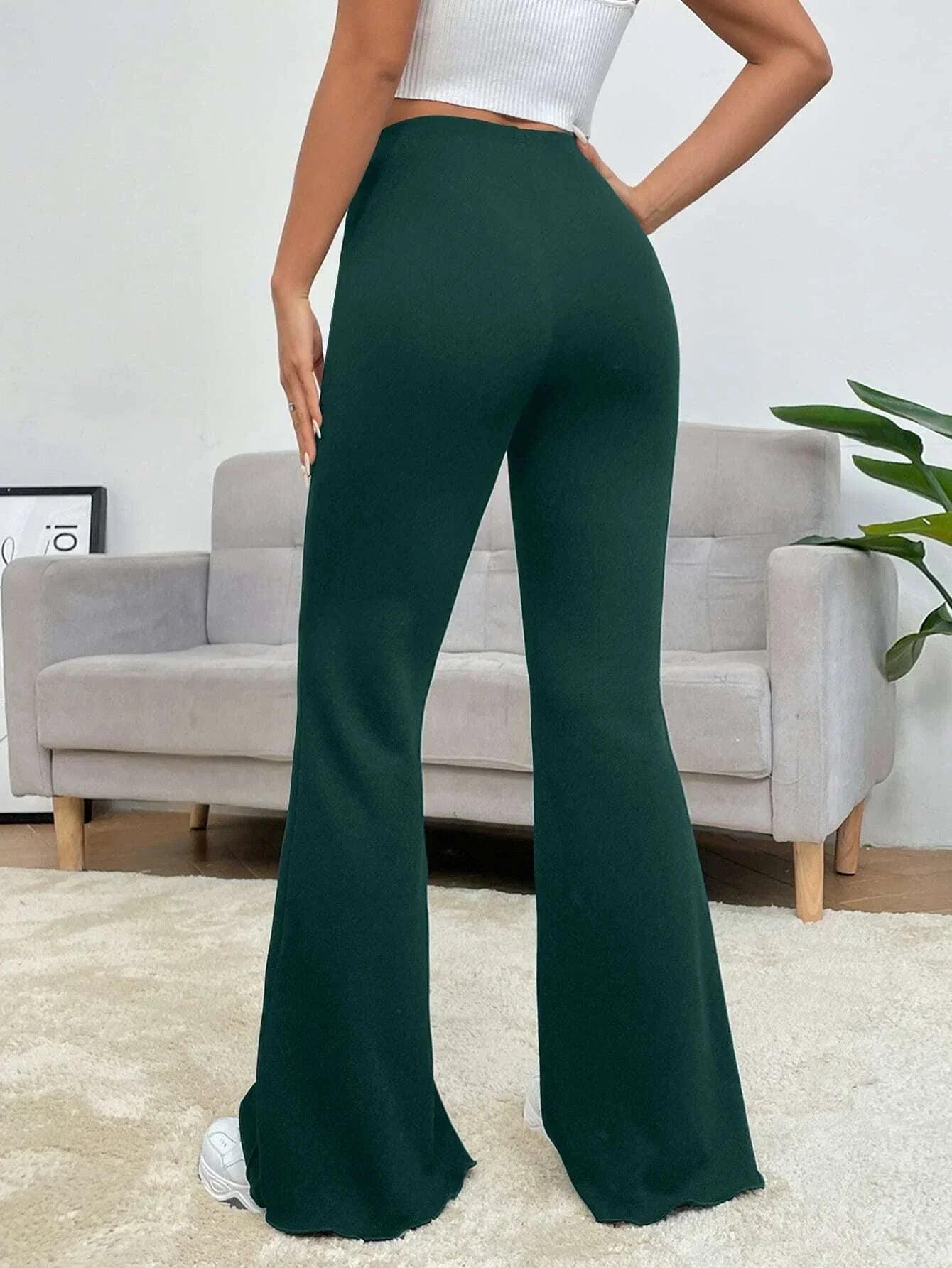 EZwear Balletcore Seam Front Flare Leg Back Pants Shein