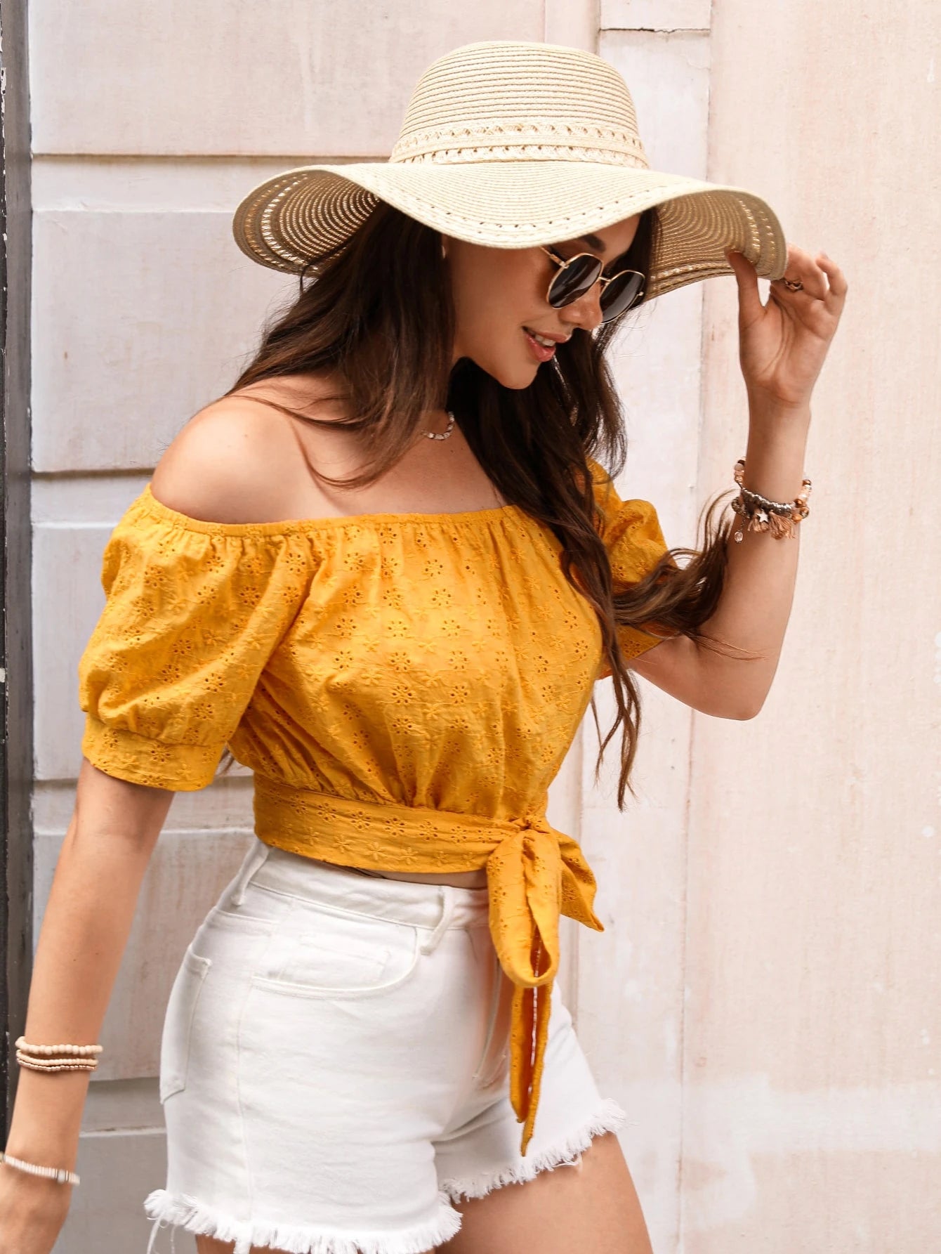 LUNE Women'S Knot Front Off Shoulder Short Sleeve Shirt