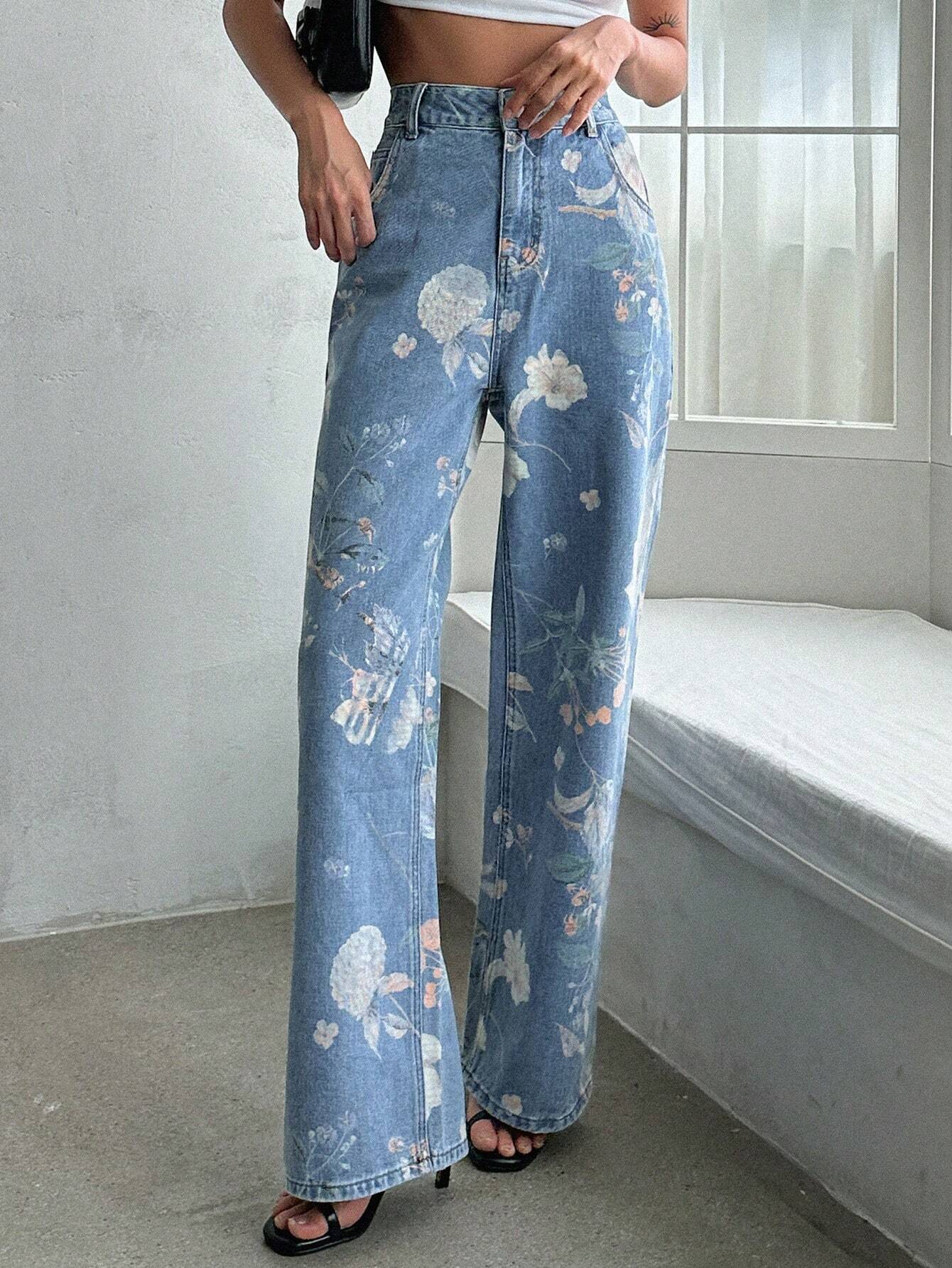 DAZY Floral Print Straight Leg Jeans shein