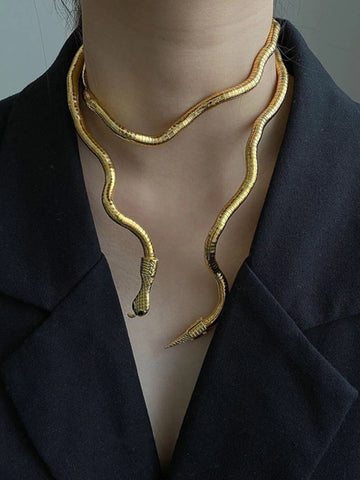 1pc Dark Earth Cool Open Casual Shape Snake Design Sense Unique Premium Necklace Collar shein