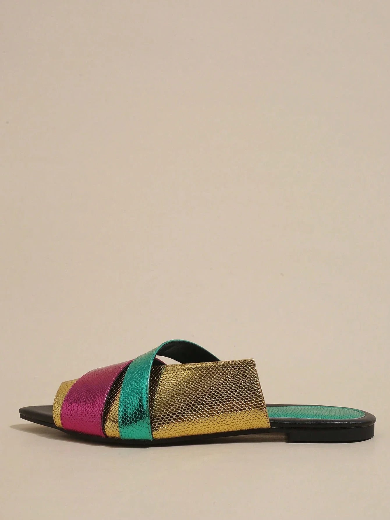 Fashionable Women's Pointed Toe Slippers shein