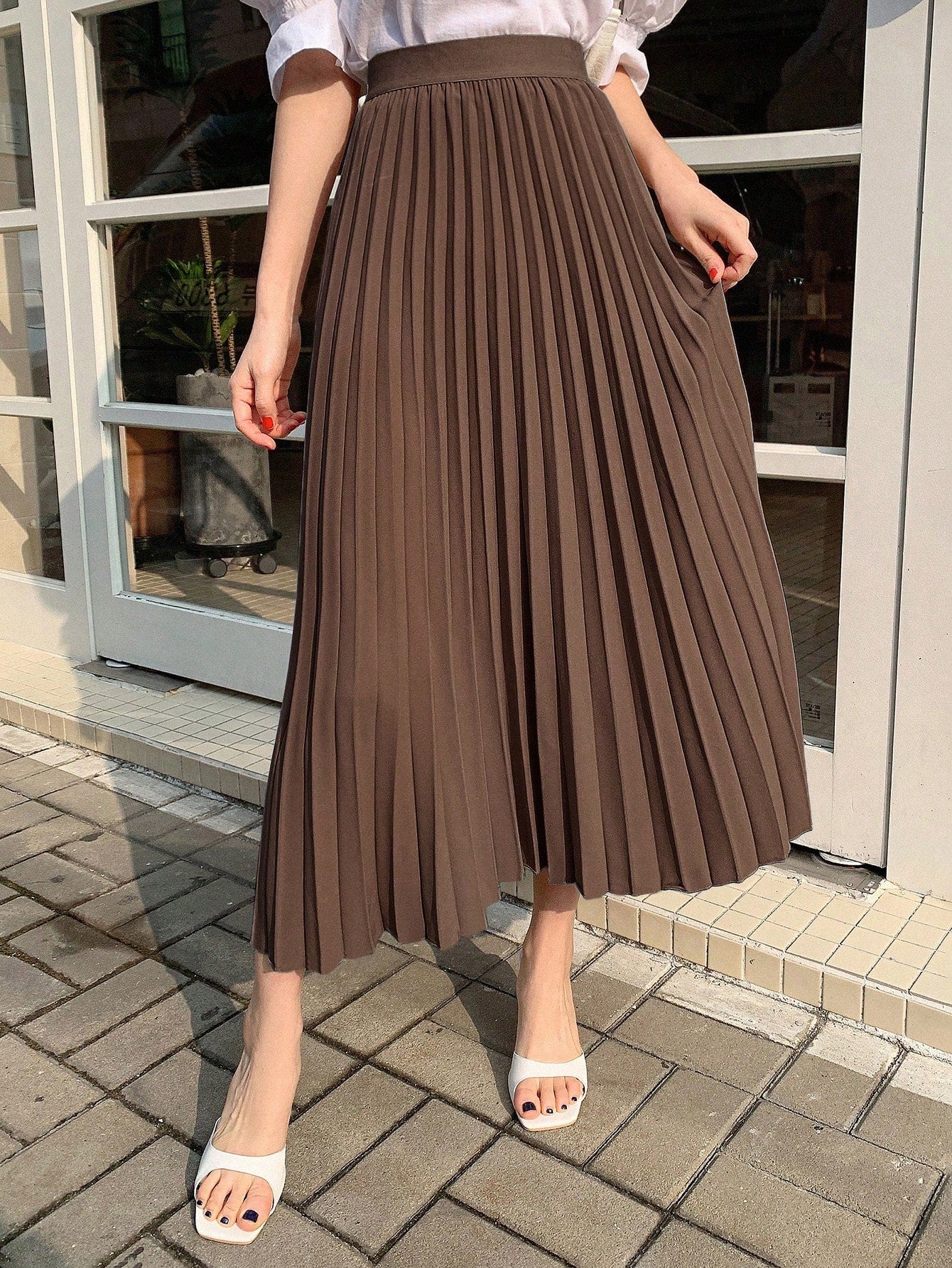 Women's Solid Color Preppy Style Pleated Skirt