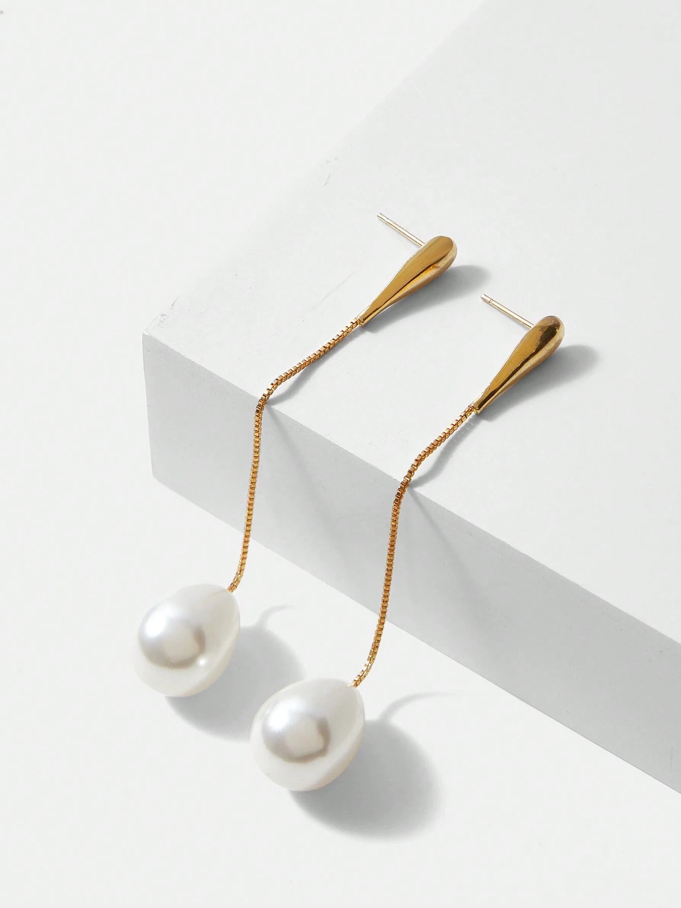 MOTF PREMIUM FAUX PEARL DROP EARRINGS shein