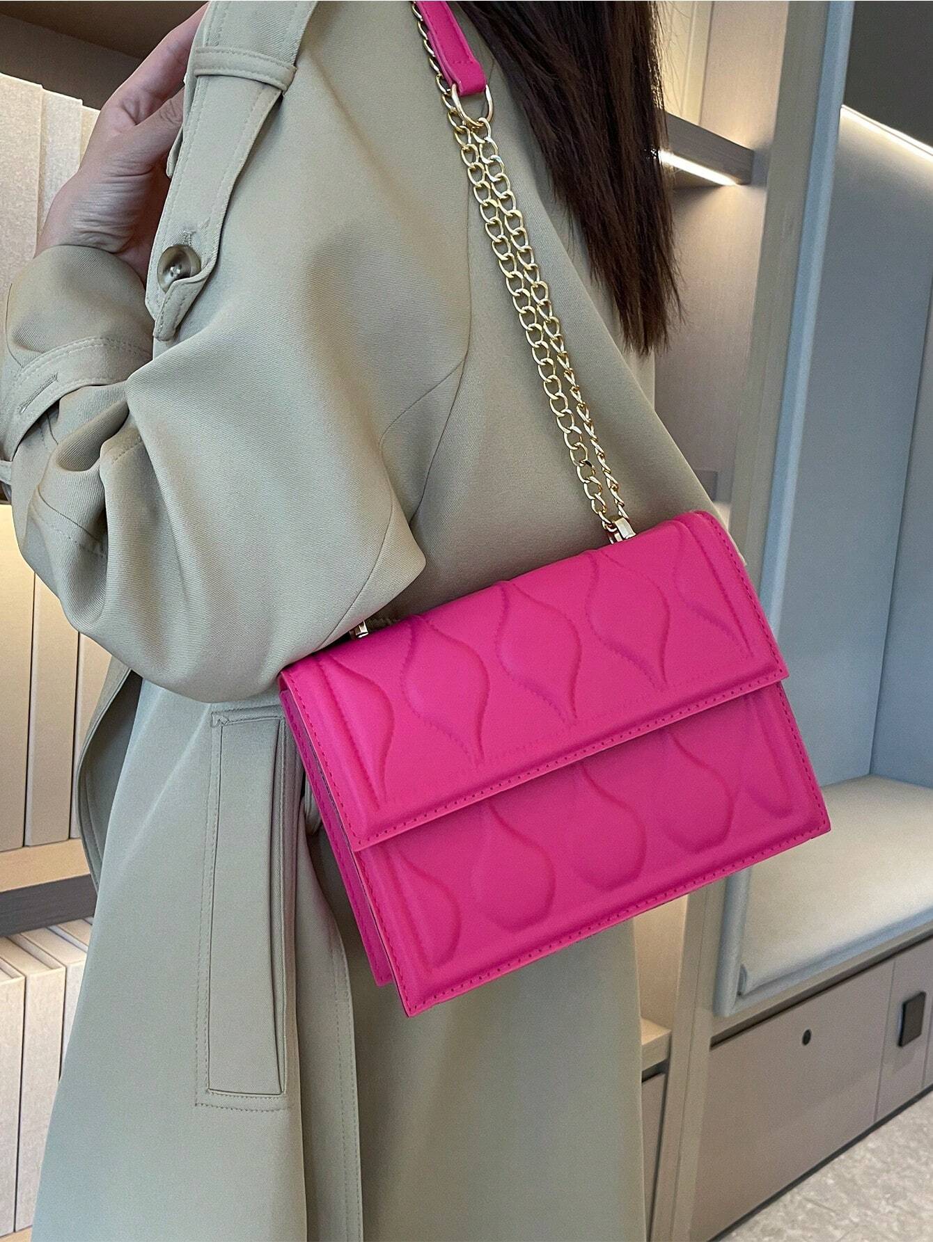 Fashionable New Arrival 3d Embossed Stereo Shoulder Bag With Large Capacity shein