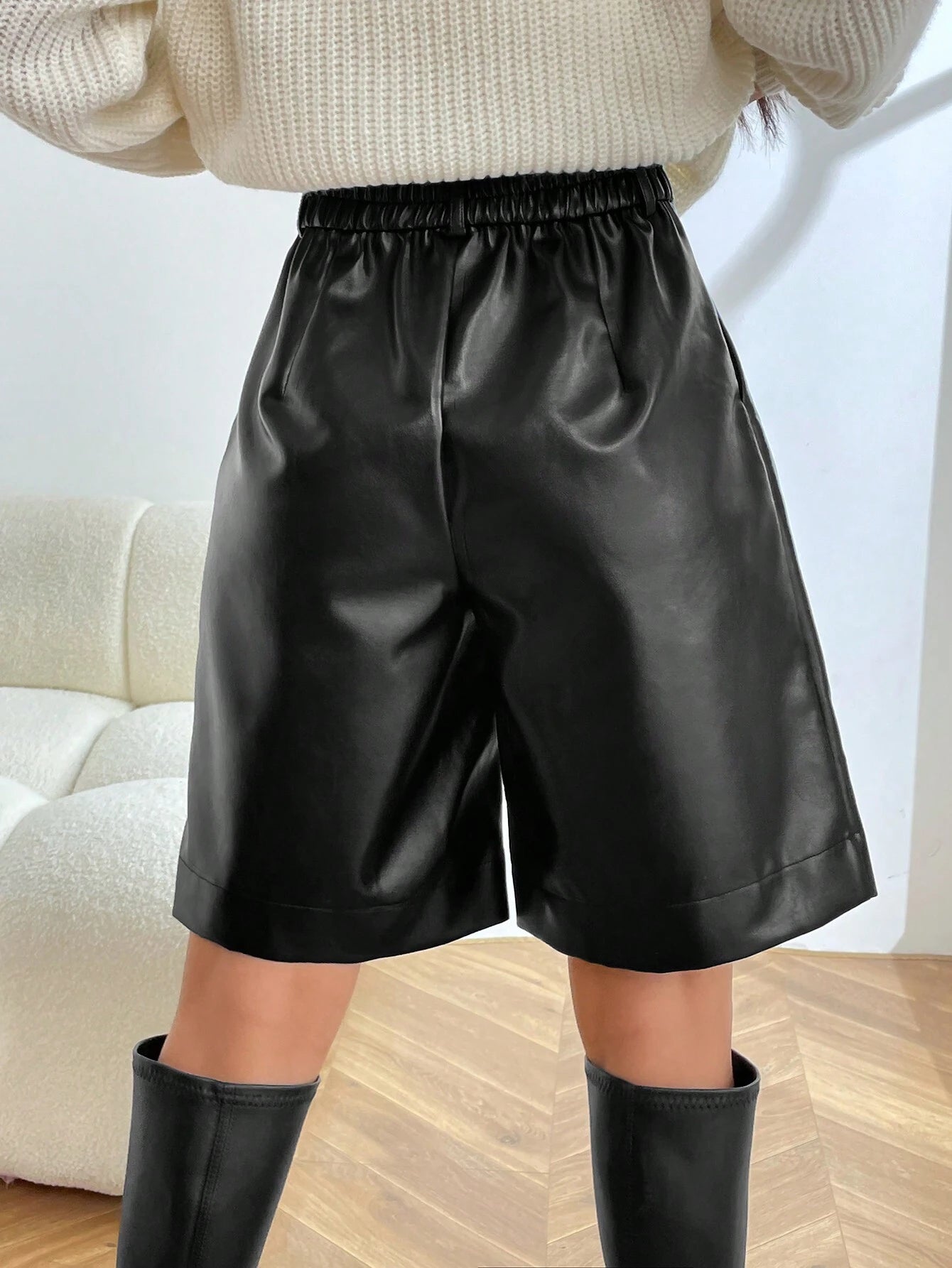 EZwear Cargo Shorts PU Bermuda Shorts shein