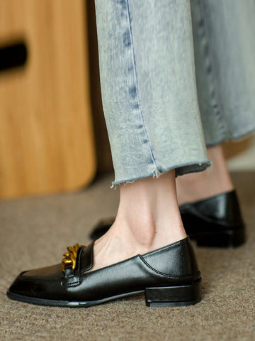 Women's Flat Loafers With Retro Square Toe Design