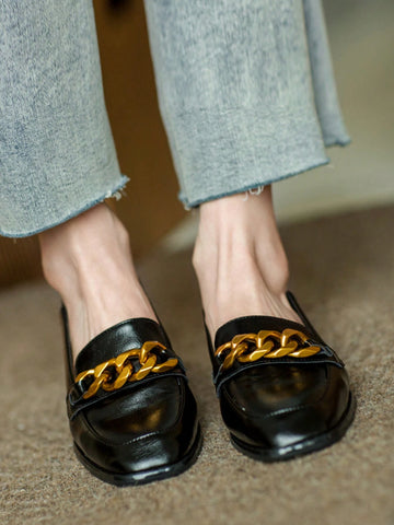 Women's Flat Loafers With Retro Square Toe Design