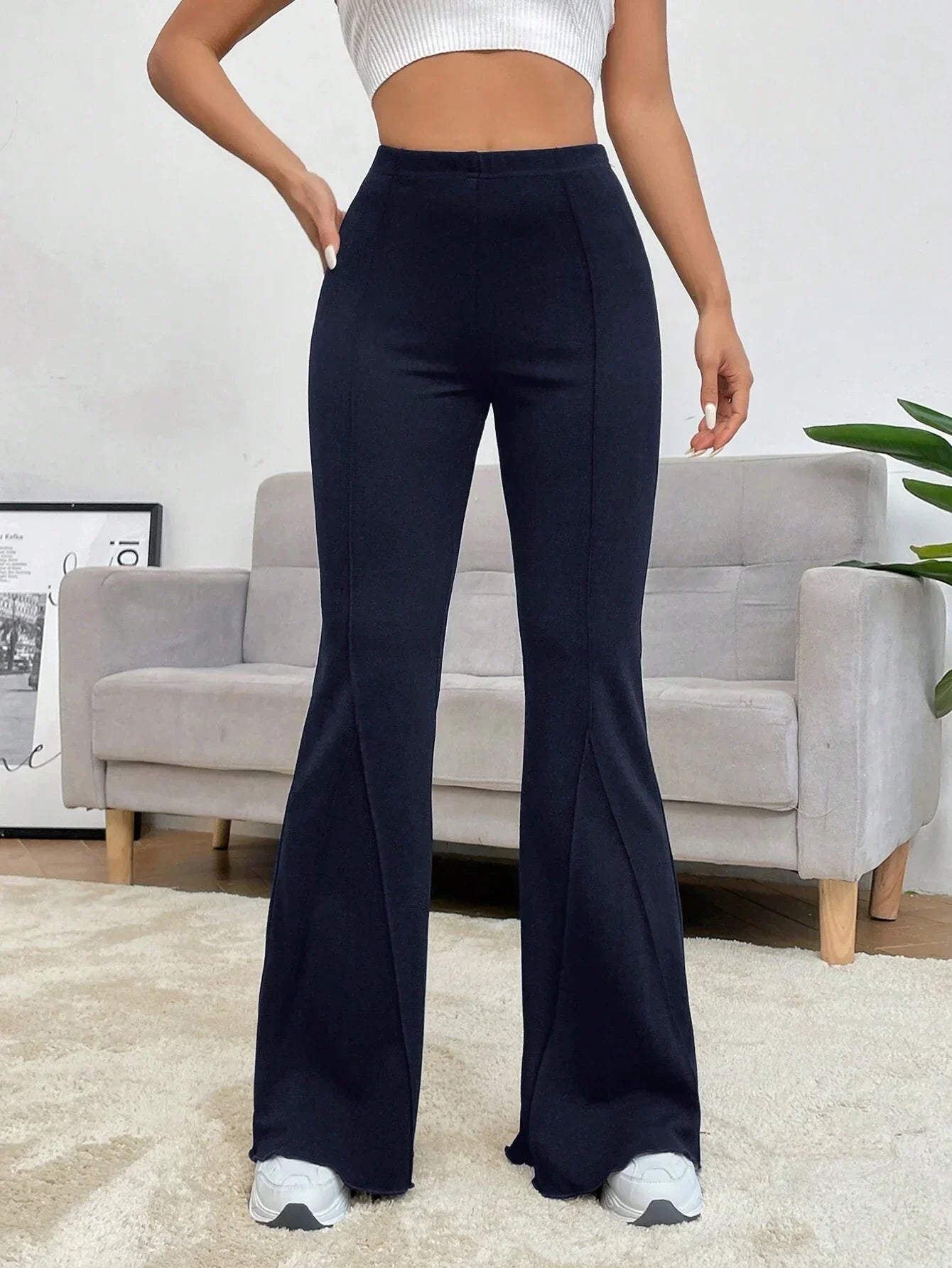 EZwear Balletcore Seam Front Flare Leg Back Pants Shein