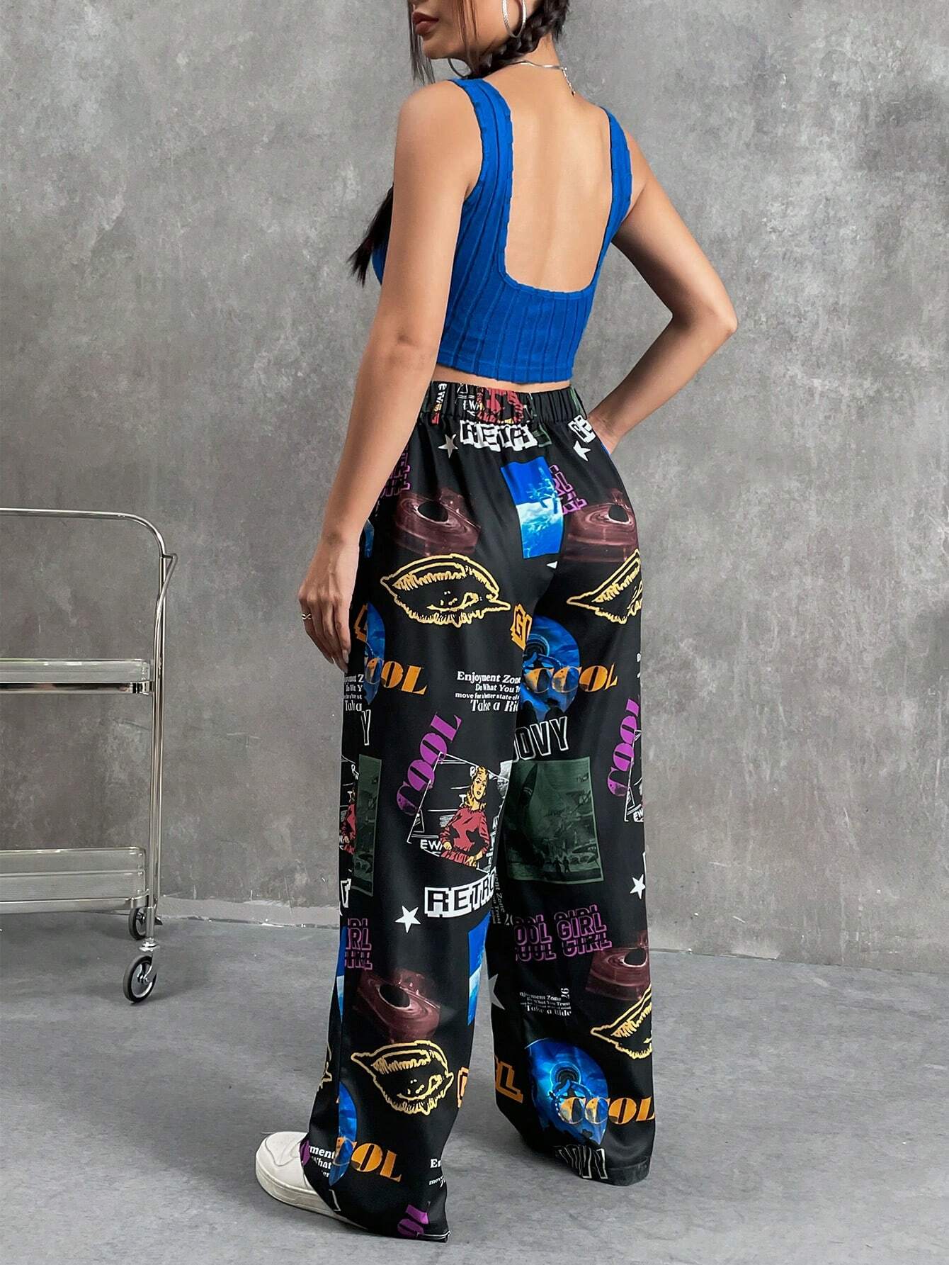 EZwear Solid Tank Top & Slogan Graphic Wide Leg Pants shein