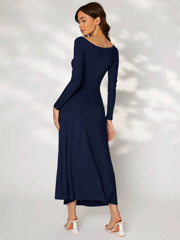 Modely Solid Ruched Side Dress shein