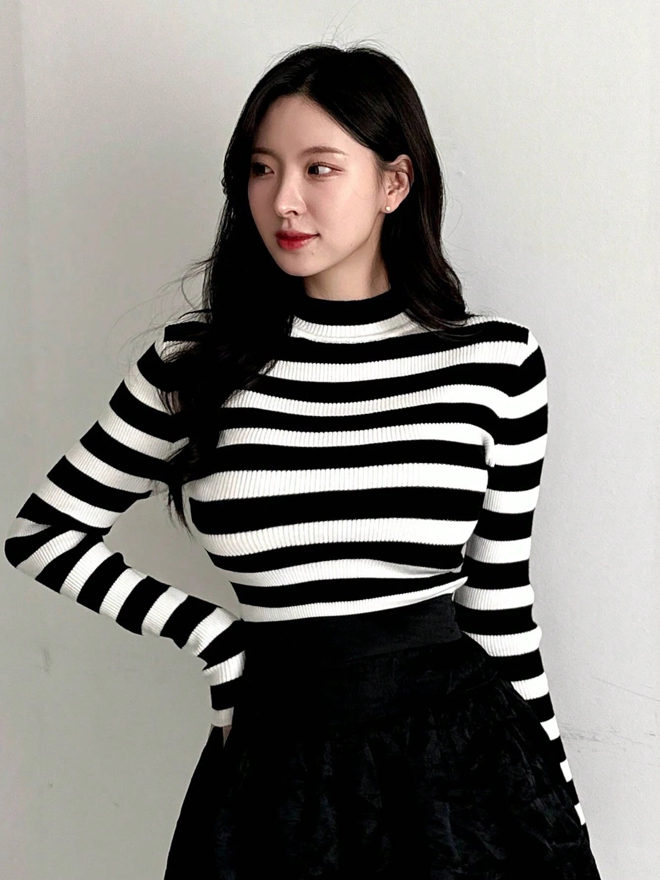 DAZY Women's Solid Stand Collar Long Sleeve Casual Business Pullover Sweater shein