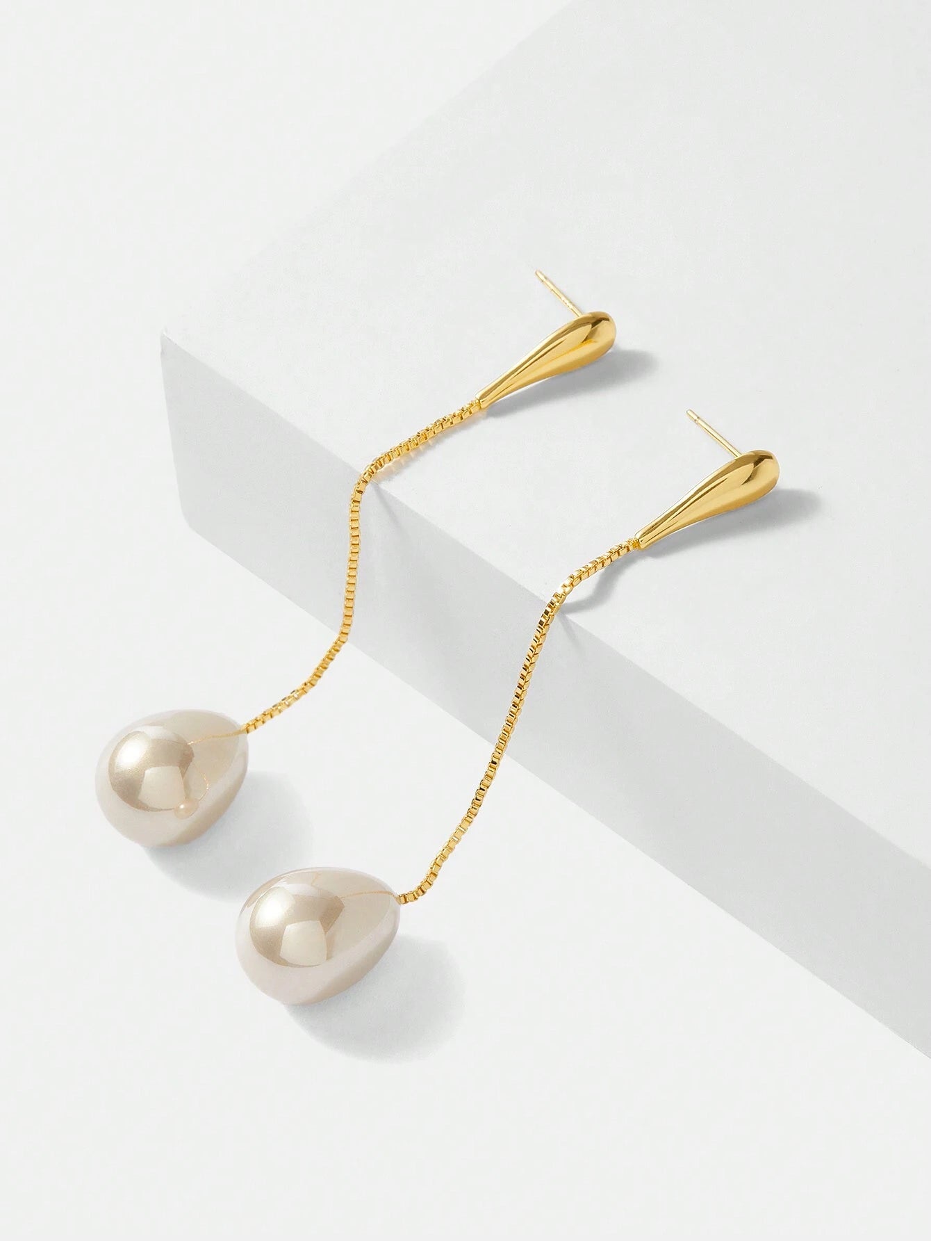 MOTF PREMIUM FAUX PEARL DROP EARRINGS shein