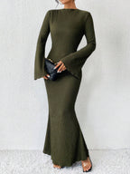 Rafferiza Solid Color Long Bell Sleeve Women's Dress shein