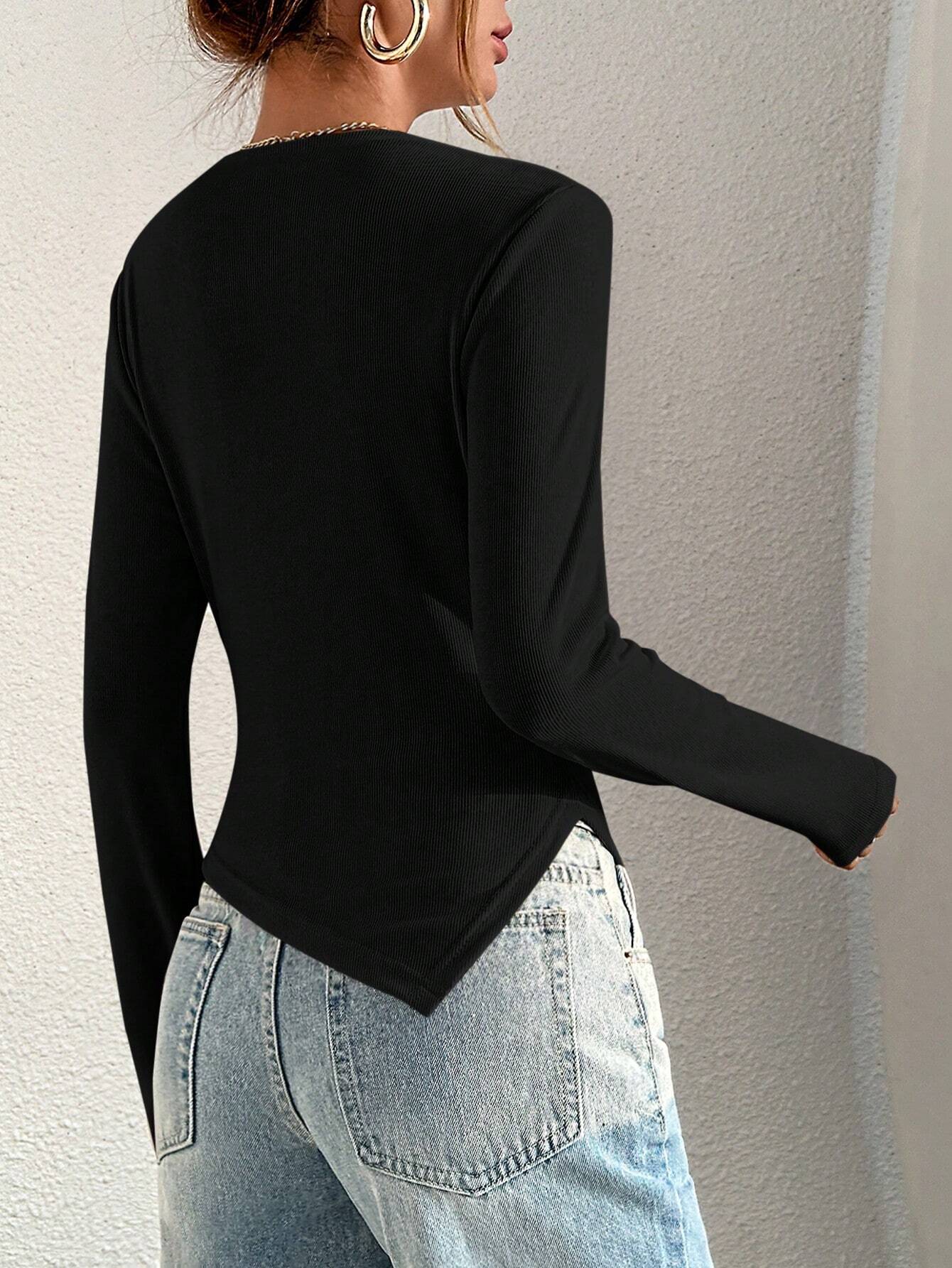 Essnce Ladies' Plain V-neck Slit Sleeve T-shirt shein