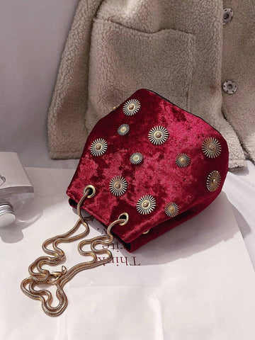 Lightweight Glamorous,Quiet Luxury,Exquisite New Simple Chain Crossbody Velvet Mini Bucket Bag With Floral Decor shein