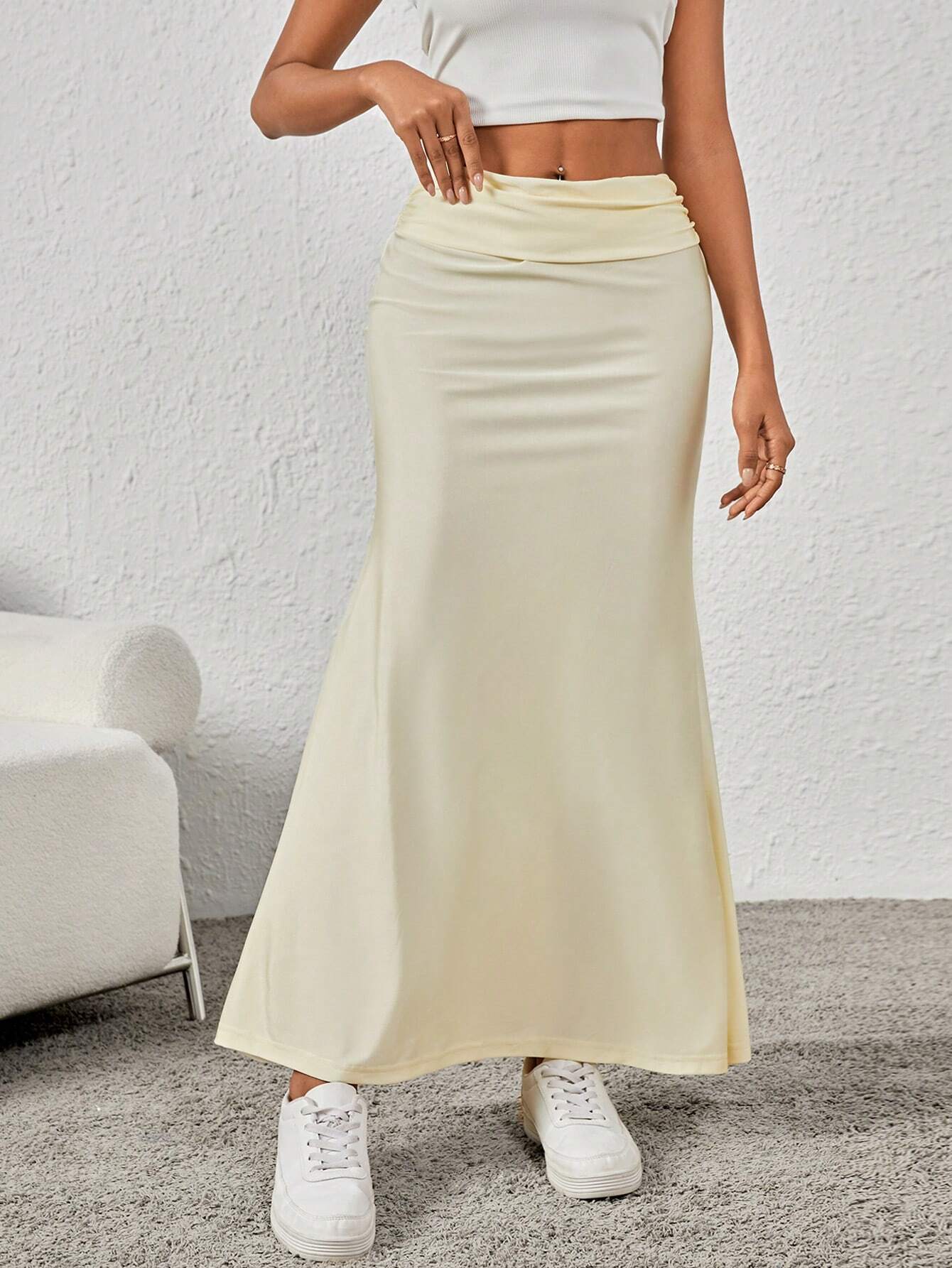 EZwear Solid Ruched Mermaid Hem Skirt shein