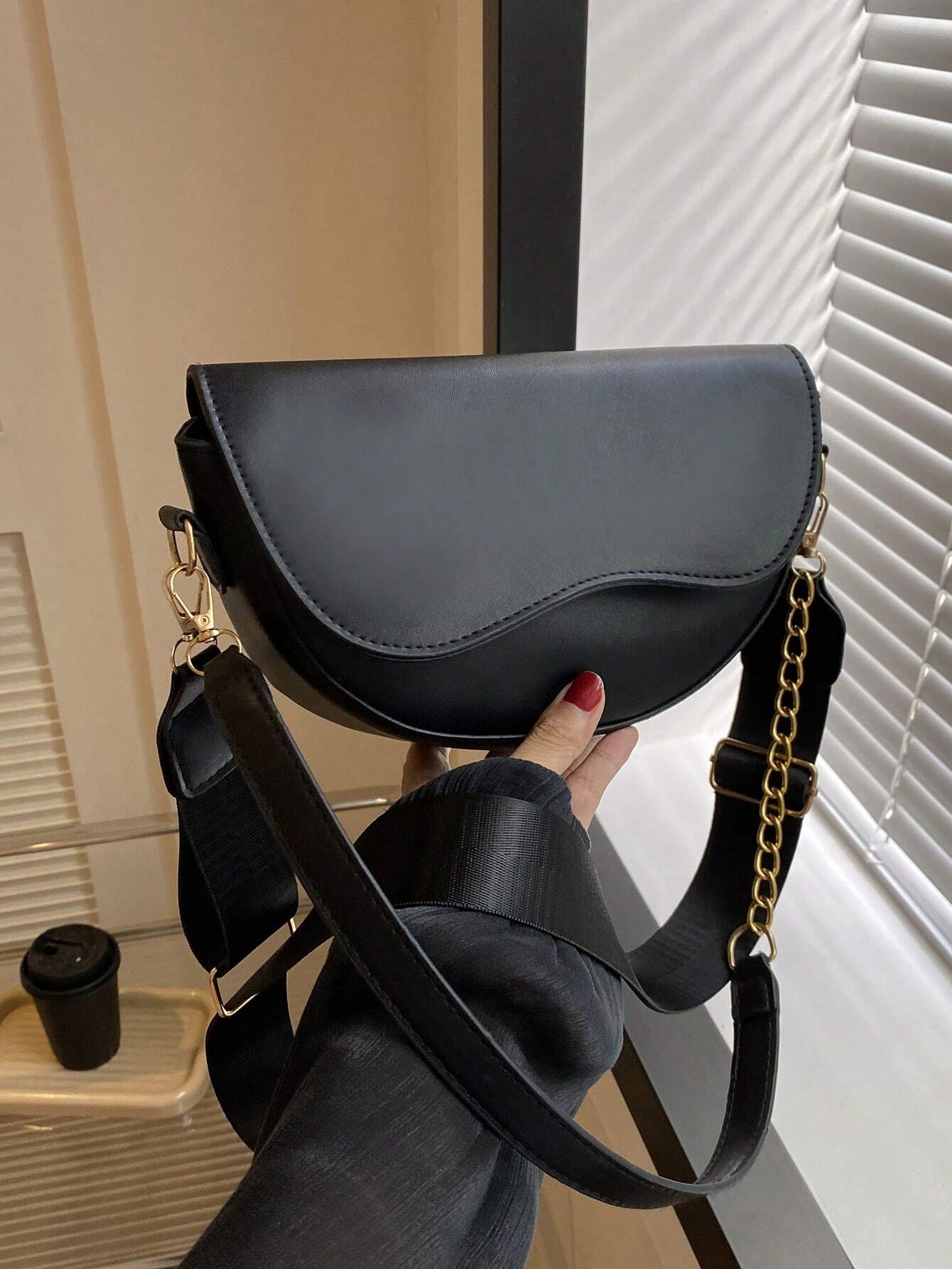 Fashionable Solid Color Mini Crossbody Bag shein