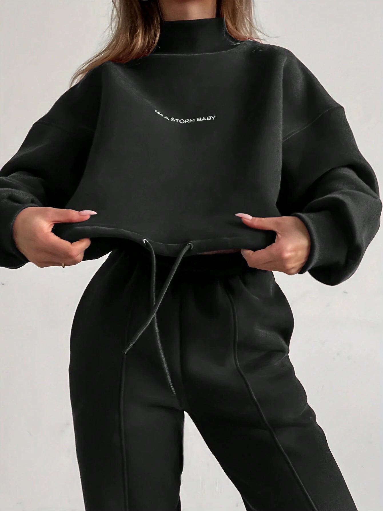 EZwear Dropped Shoulder Drawstring Hem Sweatshirt And Sports Pants Two Piece Outfit shein