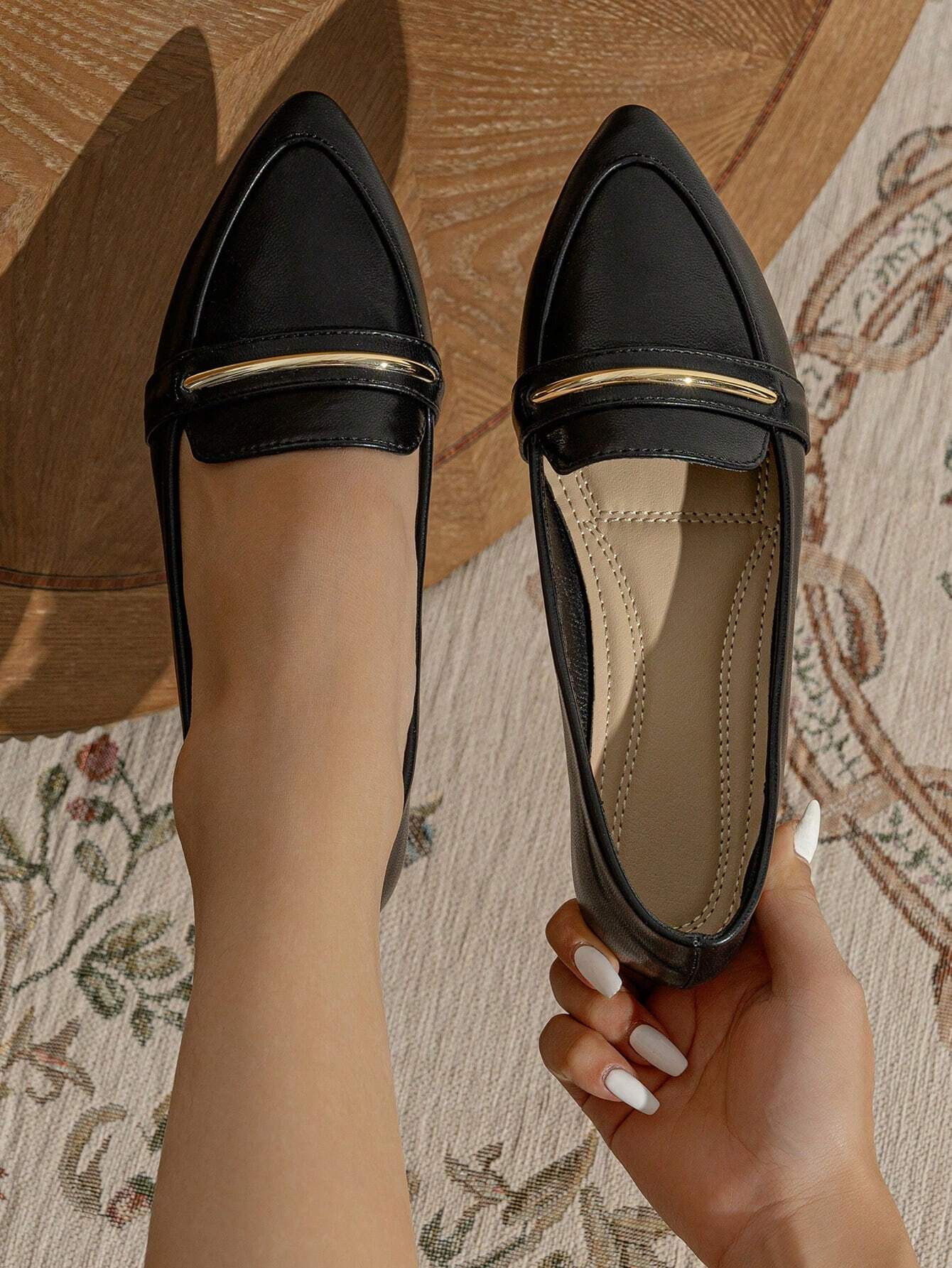 Women's Pointed Toe Ballet Flats shein