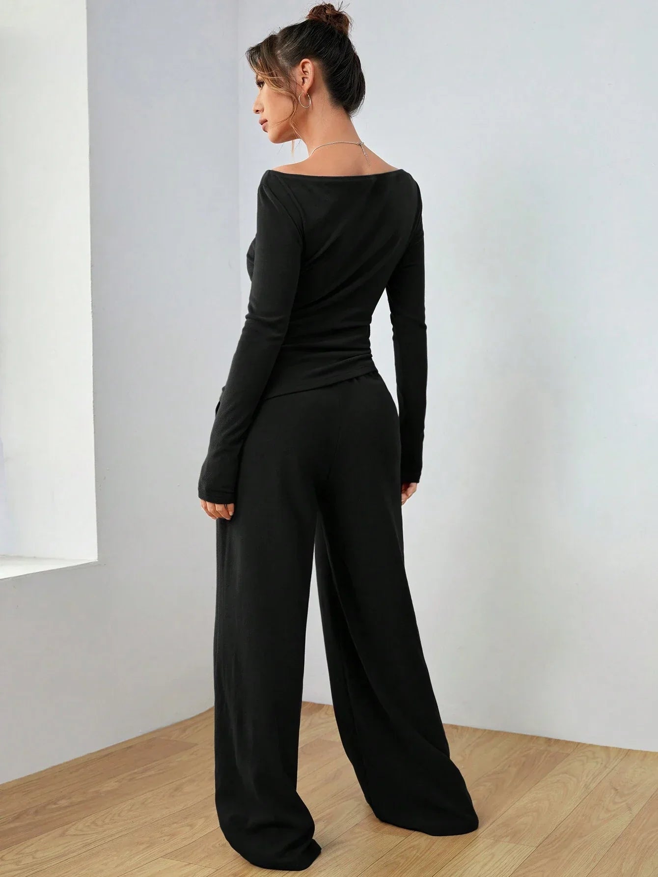 EZwear Knitted Women's Slim Fit Boat Neck Long Sleeve Top And Wide Leg Pants Set shein