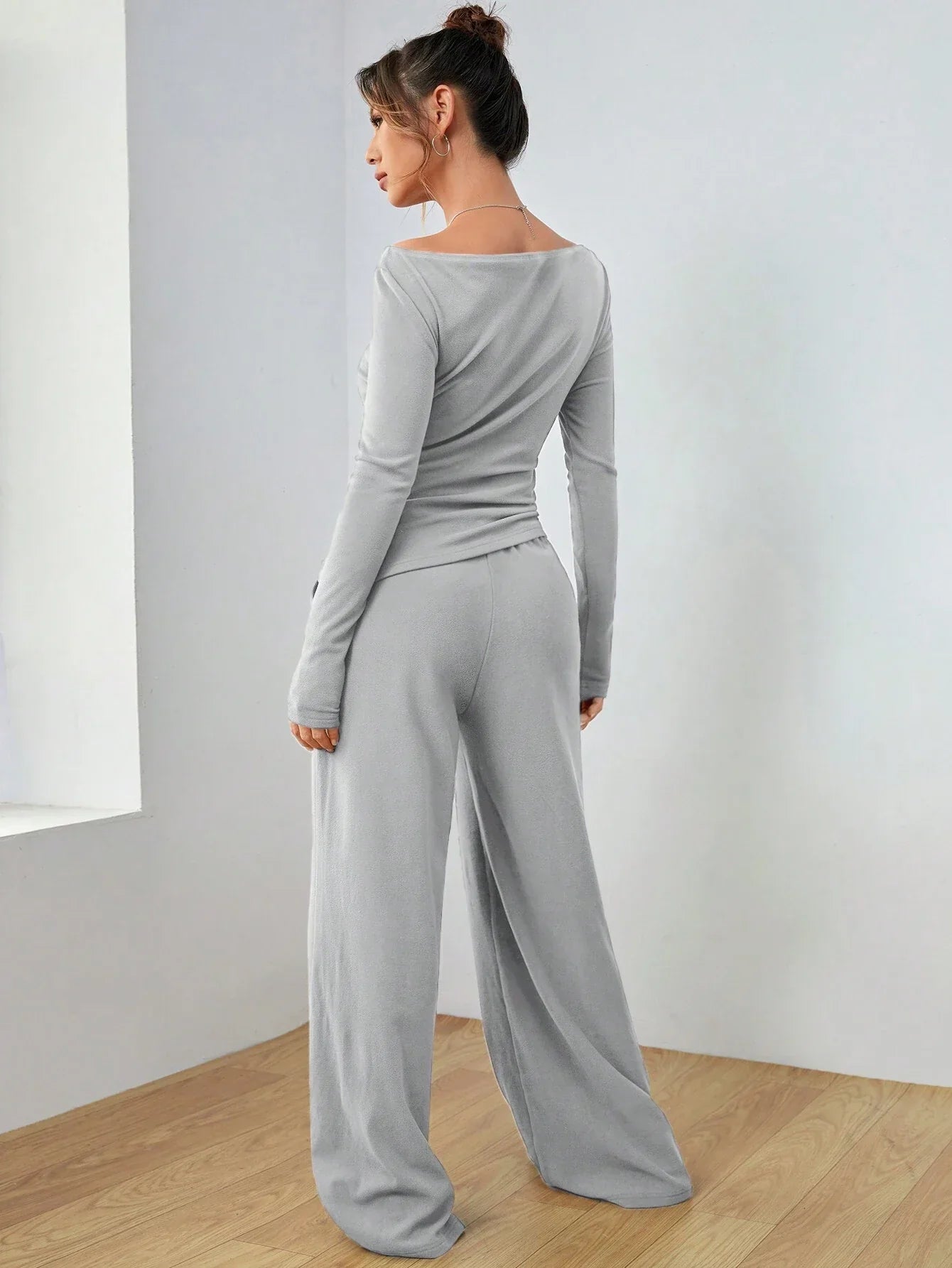 EZwear Knitted Women's Slim Fit Boat Neck Long Sleeve Top And Wide Leg Pants Set shein