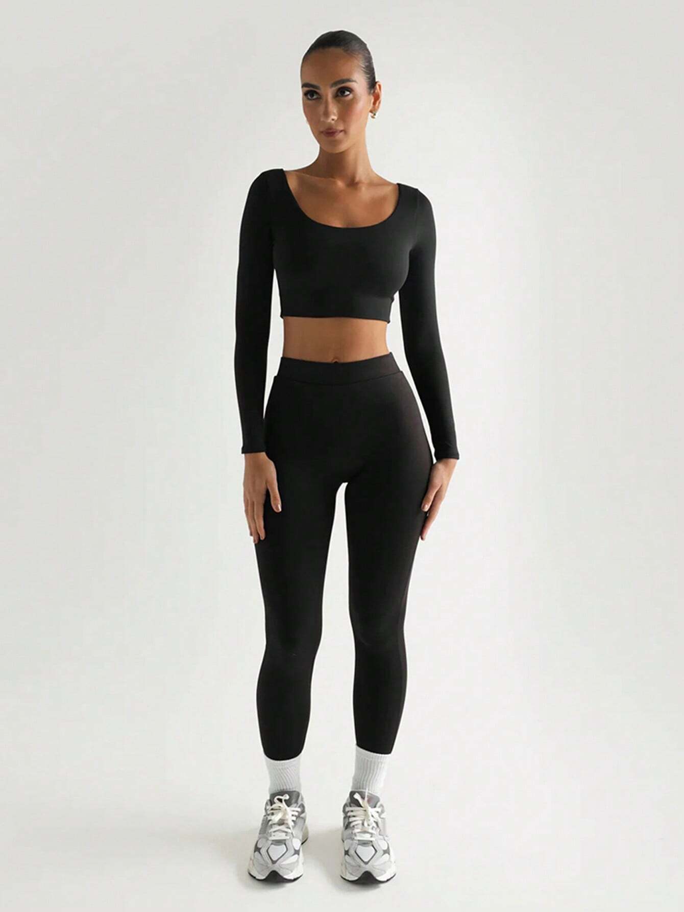 Solid Slim Two Piece Set Casual Long Sleeve Crop Top And Pencil Skinny Pants shein