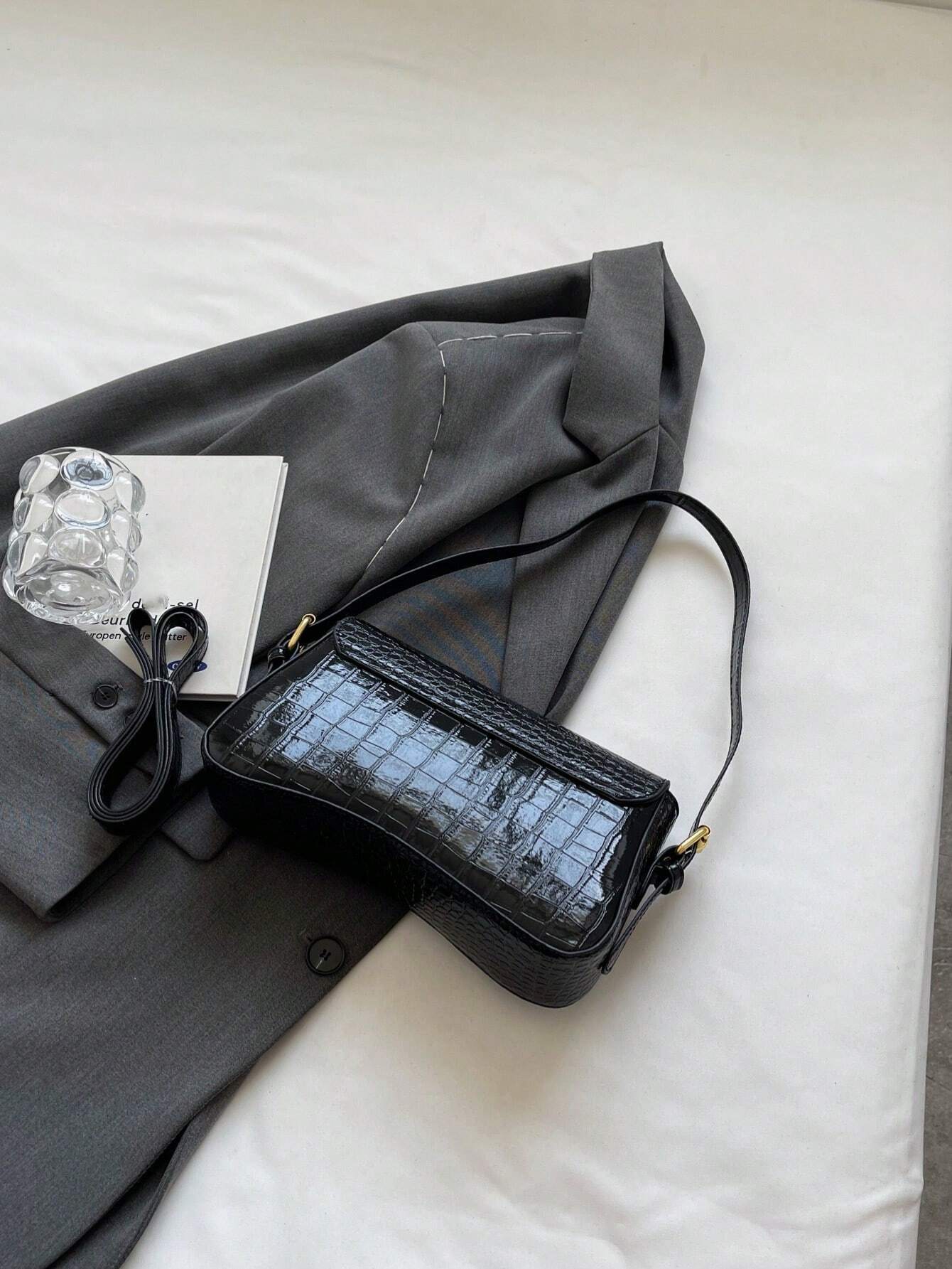 Dopamine Fashionable Women Crossbody Bag shein