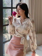 DAZY Floral Print V-Neck Wrap Tie Front Cropped Long Sleeve Shirt shein