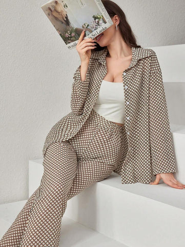 Women's Geometric Printed Long Sleeve Shirt And Pants