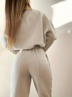 EZwear Dropped Shoulder Drawstring Hem Sweatshirt And Sports Pants Two Piece Outfit shein