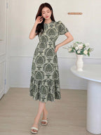 Women's Holiday Style Printed Short Sleeve Dress shein
