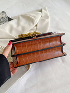Women's Crocodile Pattern Vintage Chain Square Bag shein